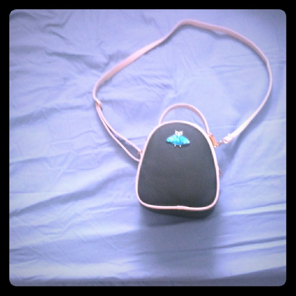 Messenger cross handbags